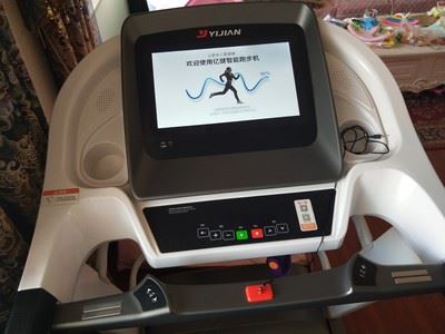 亿健跑步机智能彩屏