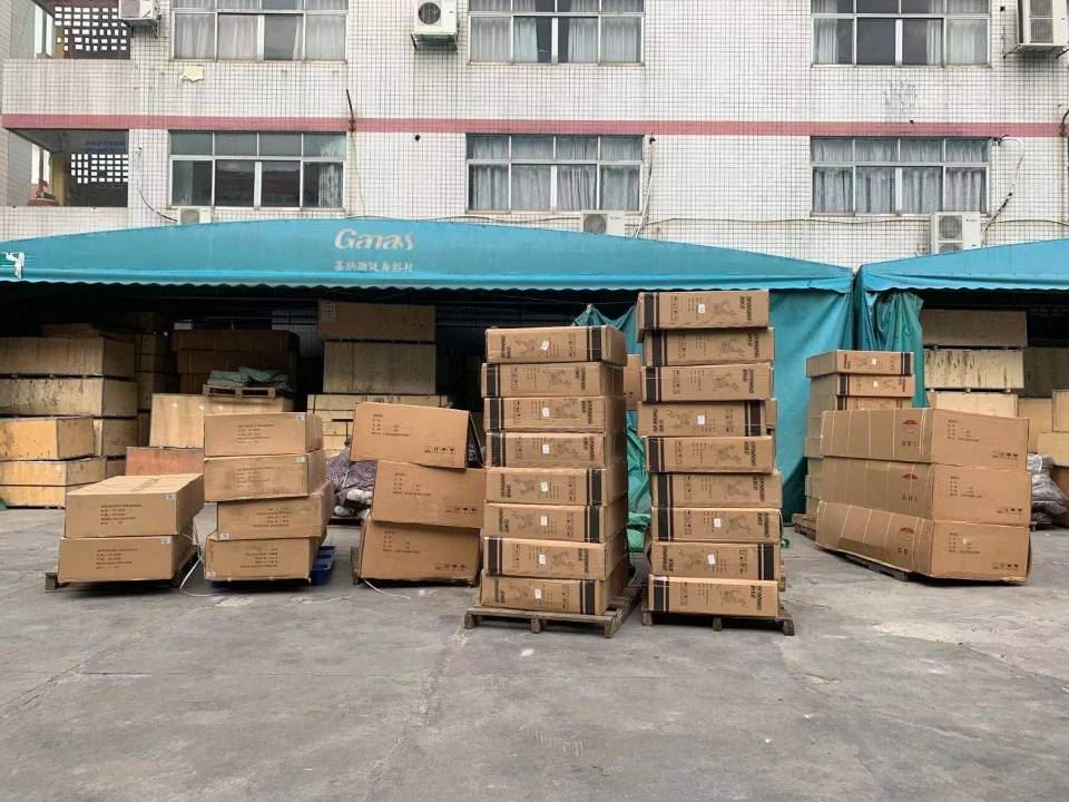 康师傅健身器材厂家每时每刻都在紧张，忙着出货，不怕热图1