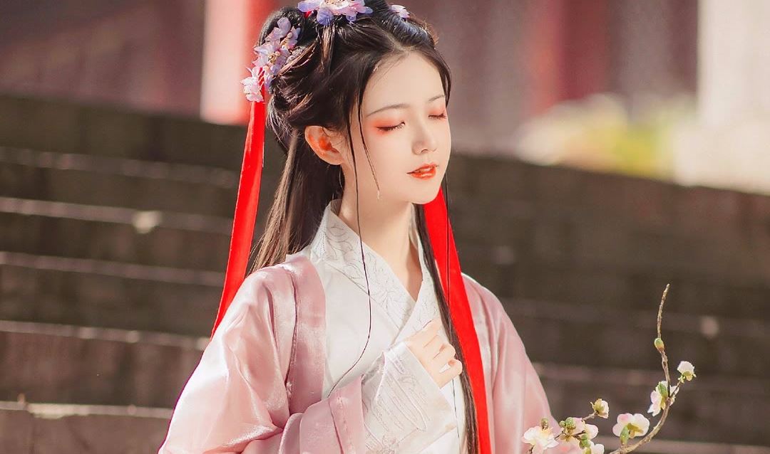 &ldquo;我把她休了,送给大哥,她是不是被吓哭了!&rdquo;&ldquo;顾云黛跟大图1