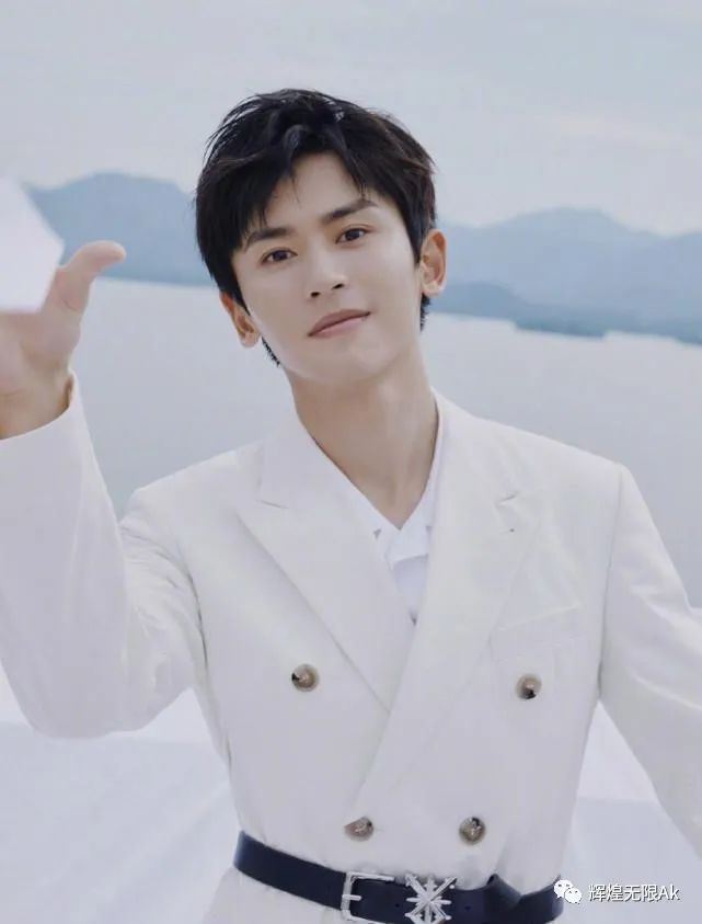 张哲瀚出事后,&ldquo;浪浪钉&rdquo;超话被关闭!龚俊并未受到牵连图1