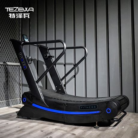 特泽瓦跑步机EM7900-2