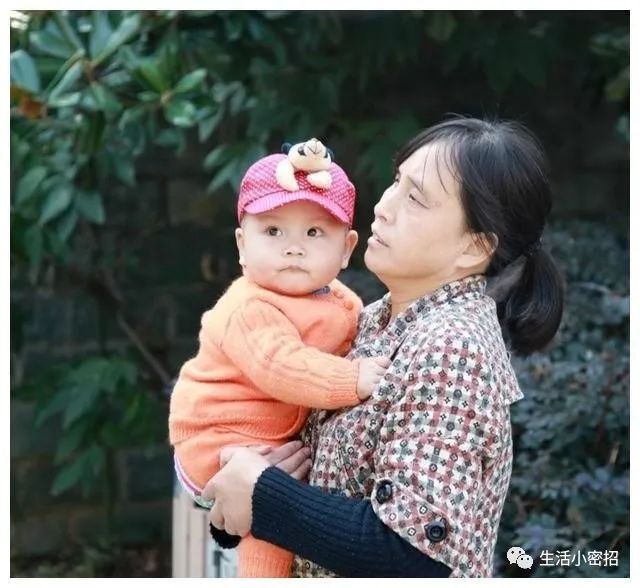 为什么不建议老人带娃睡?这些&ldquo;讲究&rdquo;有一定的科学依据,图1