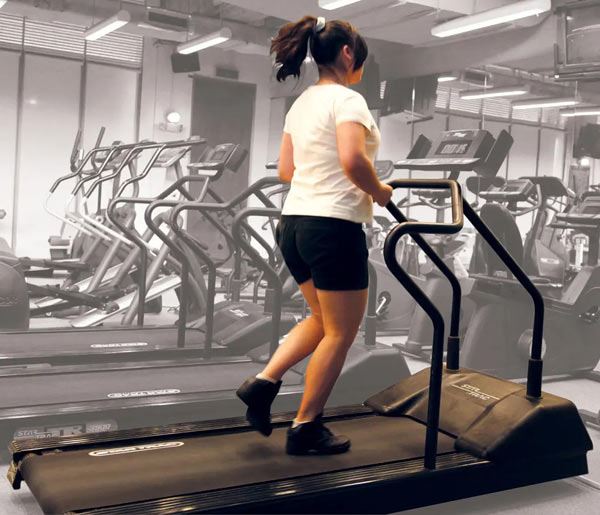 女刊官网买跑步机需要注意什么问题？【说重点】图1