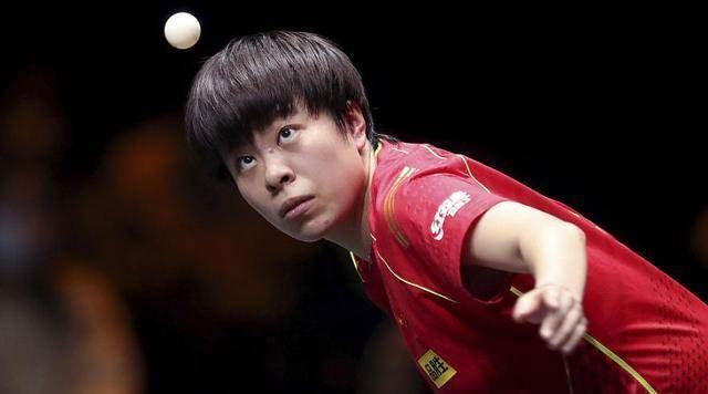 伊藤早田围攻王一迪，压力之下试探他的大将风范！最好的图1