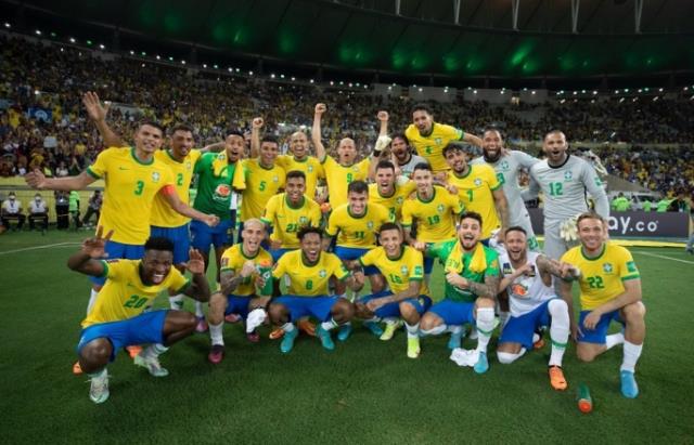 足球强国(巴西、德国、意大利、阿根廷）(足球巴西对德国)图1