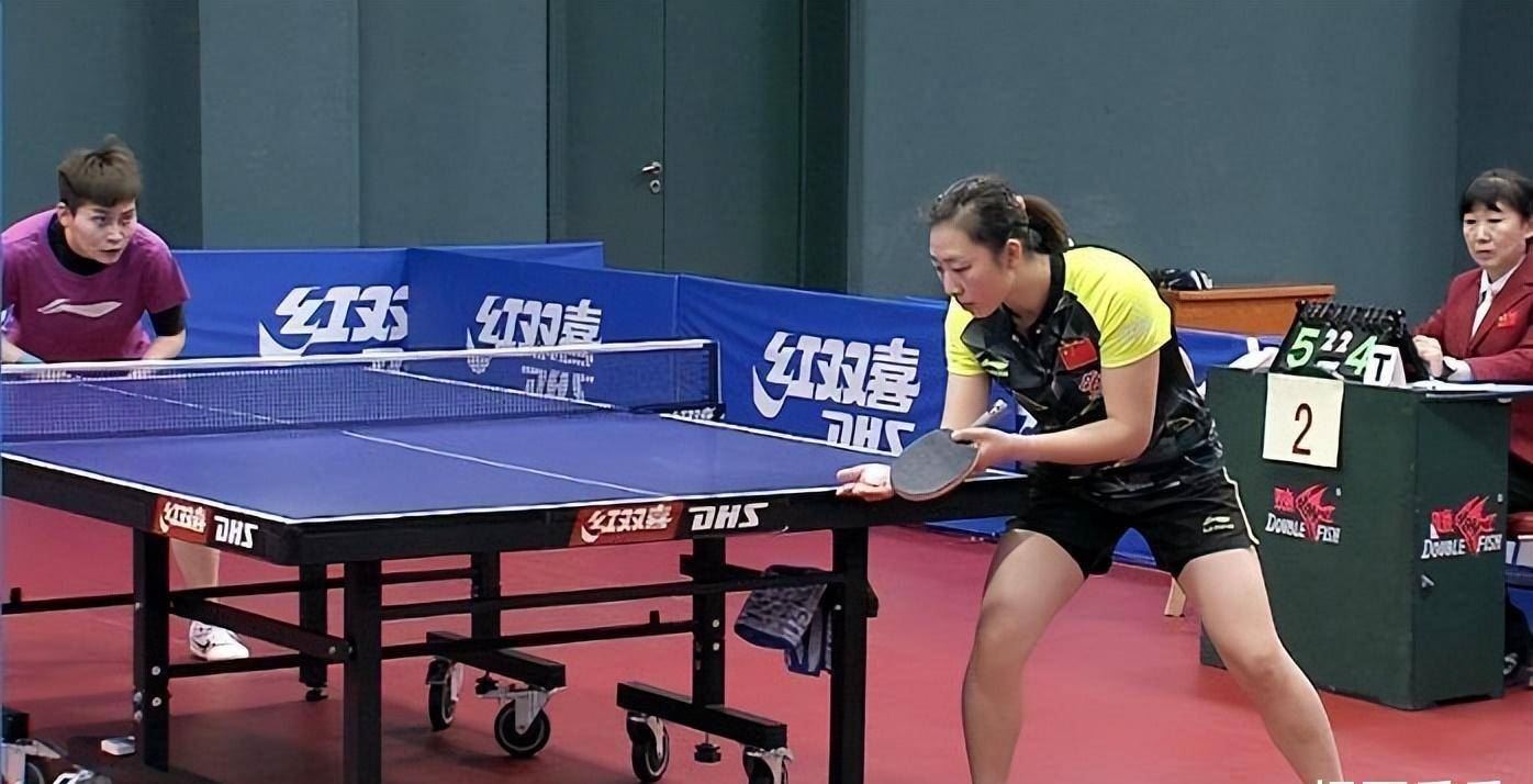 她19岁全锦赛夺冠，曾挽救六个赛点逆转伊藤美诚，却始终图1