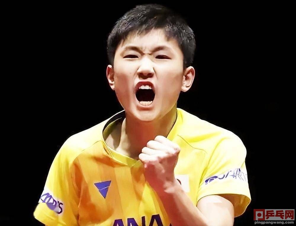 终于上场了！张本智和去欧洲打球，首战大获全胜，放弃乒图1