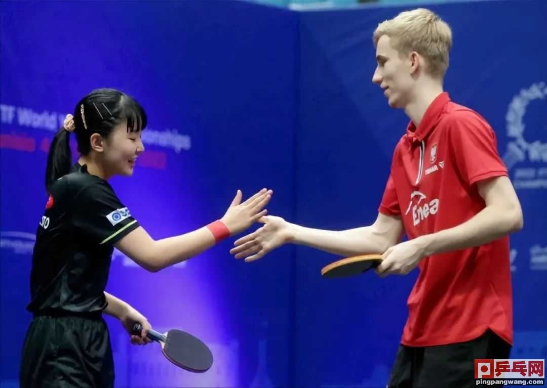 张本美和狂轰11-1晋级！世青赛已夺2枚铜牌，3次打败国乒图1