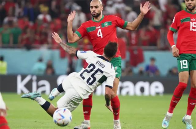 摩洛哥将迎战卫冕冠军法国，还能继续创造历史吗(摩洛哥对图1