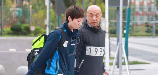 世乒赛大名单公布，肖战为何重回女团？李晟回应称，王曼图1