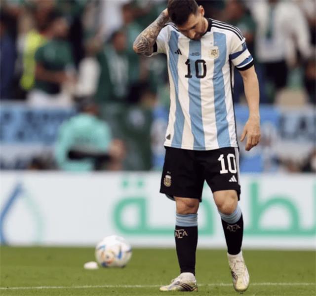 梅西历年年薪一览表(如下)