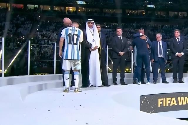 姆巴佩再遭打脸！南美球队包揽世界前2，世界杯5大奖项属图1