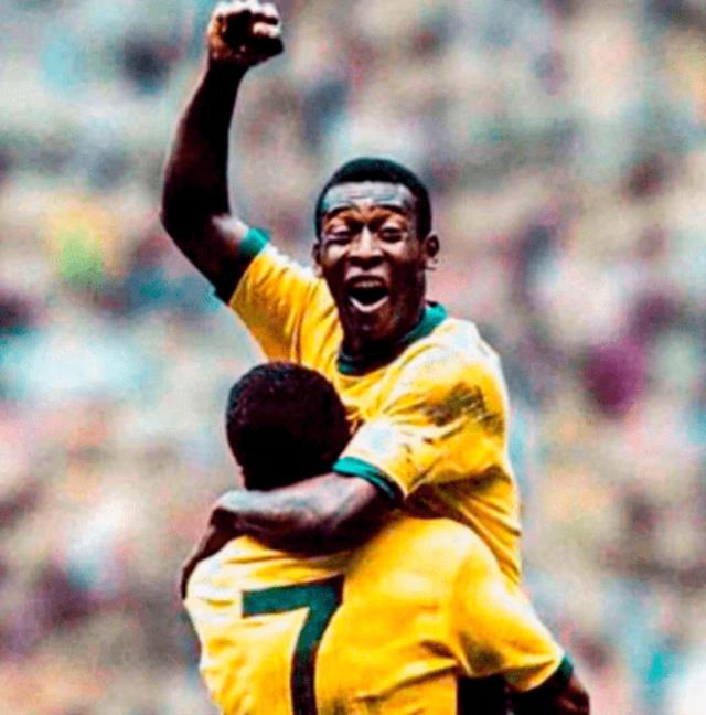 球王贝利去世，接班人引猜想：梅西夺冠成色足，下一代球图1