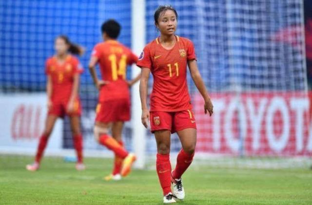 中国女足绝杀夺冠，亚足联重奖王珊珊朱钰，奖金曝光让男