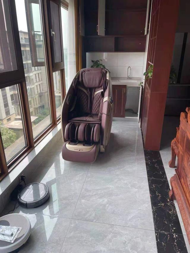 按摩椅体验店告诉您你应该在按摩椅上花多少钱？(有没有按图1