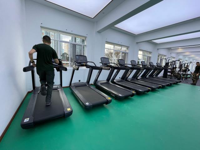 家庭健身器材买哪些比较实用？小型家庭健身器材厂家直销,图1