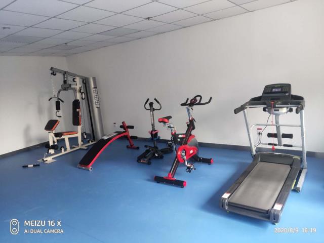 家庭健身房配置就找健身器材！8平米到20平米家庭小型健身图1