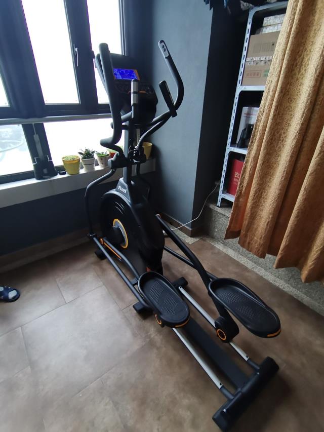 椭圆机好还是跑步机好？各有各的好处看需求！(椭圆机和跑图1