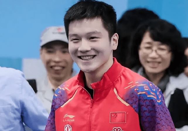 14年军旅生涯，军衔少尉，安置体育局的樊振东级别年薪如图1