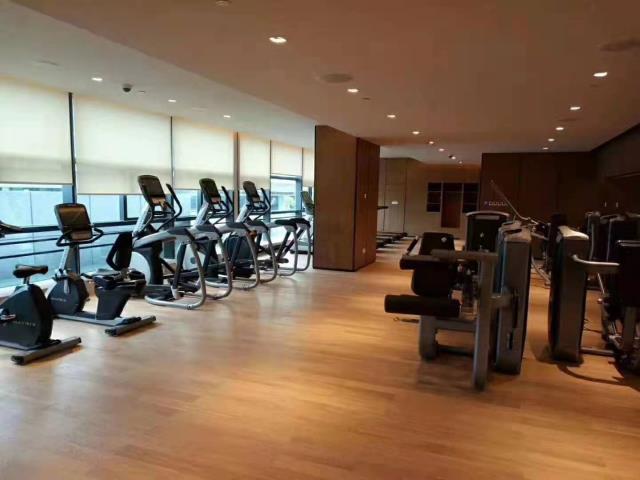 酒店健身房器材有哪些？酒店健身房器材配置方案！(健身房图1