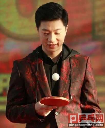 在家一个人如何练乒乓球，5种方法让你水平精进(在家一个图1