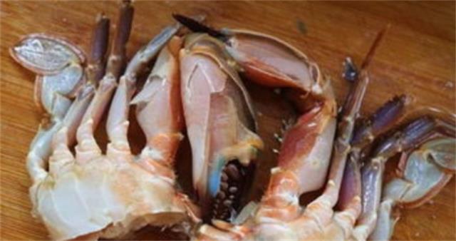 经典小吃，蟹肉炒粉丝这样制作