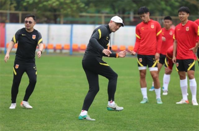 国足选帅会议，将在佛山召开(国足选拔赛)