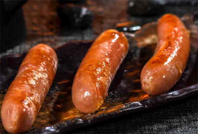 ?吃火山石烤肠好吗 火山石烤香肠的危害