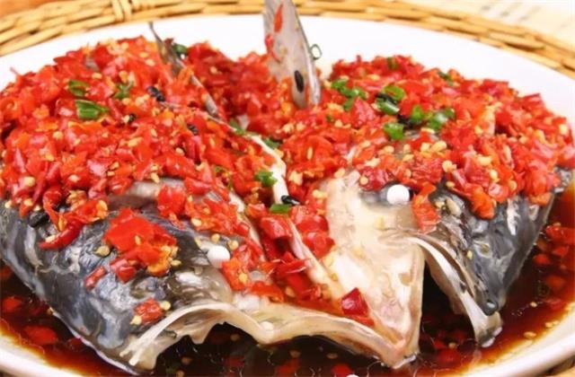 剁椒鱼头你会做吗，看看简单的方法