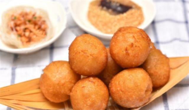 ?元宵可以冷冻时油炸吗 炸元宵需要先解冻吗