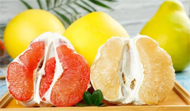 ?柚子到底能不能帮助排便 吃柚子真的可以帮助减肥吗图1