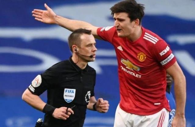 曼联卢克肖：裁判担心点球引发外界舆论不满？真相被辟谣(图1