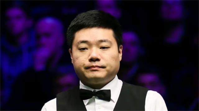 丁俊晖轻松晋级，冲击六红球世锦赛23冠(丁俊晖集锦)图1