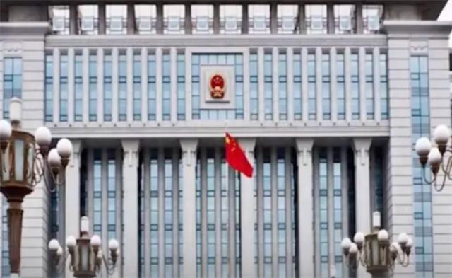 ?女子存款百万被邮储银行员工取走 邮储该如何赔付？图1