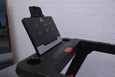 实话测试：adidas阿迪达斯跑步机使用1个月优缺点评论，真的好