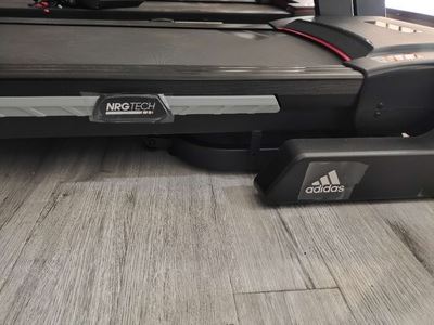 实话测试：adidas阿迪达斯跑步机使用1个月优缺点评论，真的好