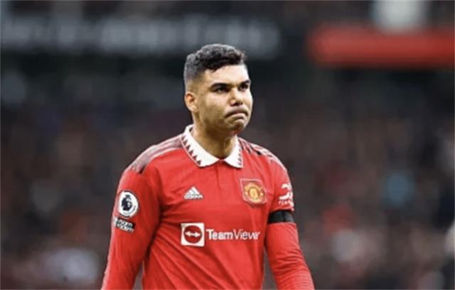 英超第27轮：曼联0-0南安普顿，泰勒执法缺乏一致性成焦点