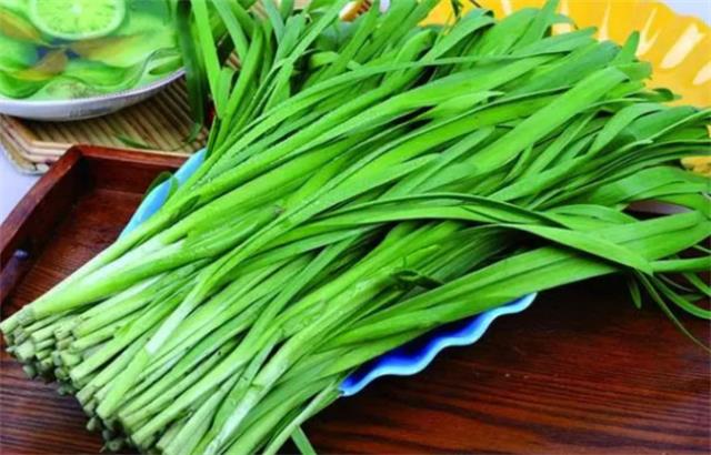 ?韭菜能不能生吃 韭菜真的是发物吗图1