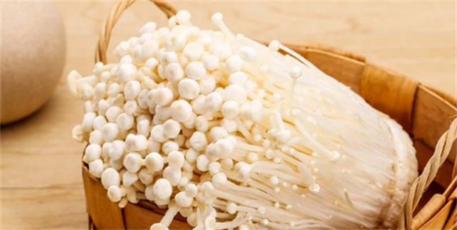 ?怎么看金针菇是否含甲醛 金针菇有甲醛该怎么去除