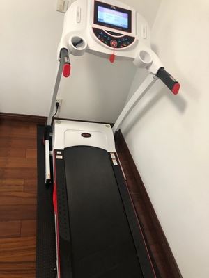 家用款小型电动折叠式兄弟牌跑步机怎么样？被坑前车之鉴感受揭秘