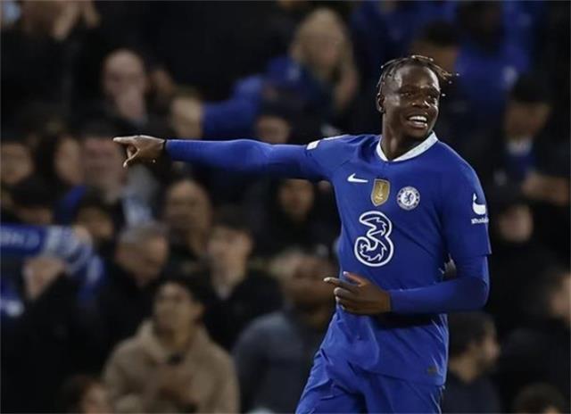 切尔西不太可能永久签下扎卡里亚，正在寻找替代方案(切尔图1