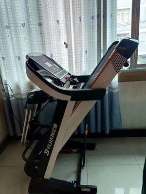 【详情真实评测】亿健8096跑步机怎么样