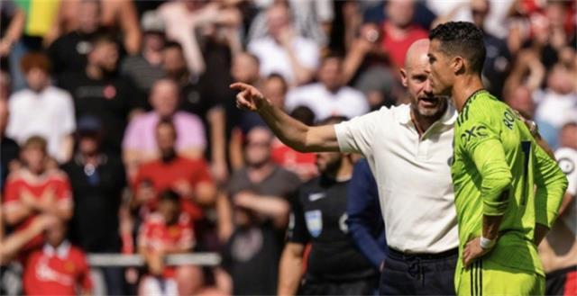 曼联近期状态回暖，三连胜晋升前十，阿森纳五连胜领跑联图1