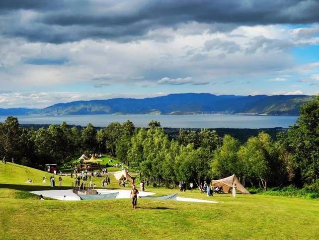 揽星河入怀，枕山野而眠丨轻和CAMPING给你露营的N种可能 图